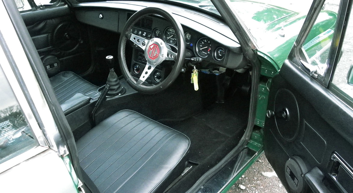 Classic MG GT